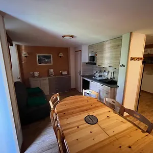 8 Personnes Au Pied Des Pistes Appartement